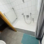 Basic-privat-zimmer In Der Innenstadt Kwatera prywatna