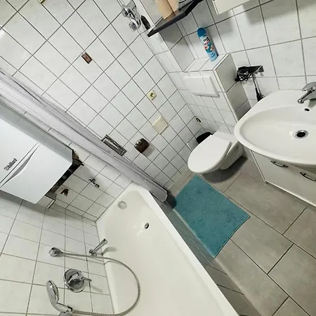 Basic-privat-zimmer In Der Innenstadt Privat bolig *