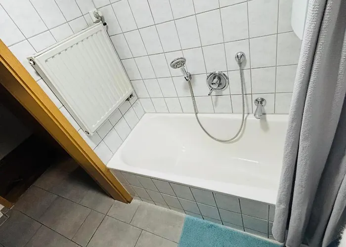 Basic-privat-zimmer In Der Innenstadt Accommodatie bij particulieren