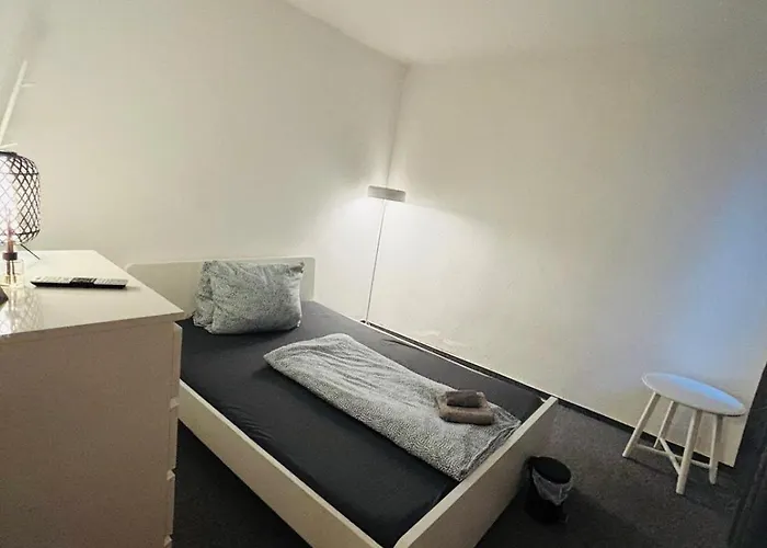 Basic-privat-zimmer In Der Innenstadt Accommodatie bij particulieren Würzburg